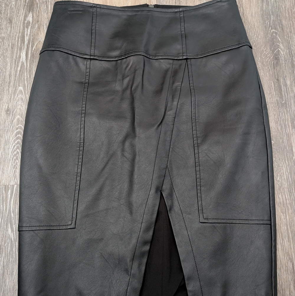 Guess Black Faux Leather Pencil Skirt with Center Slit